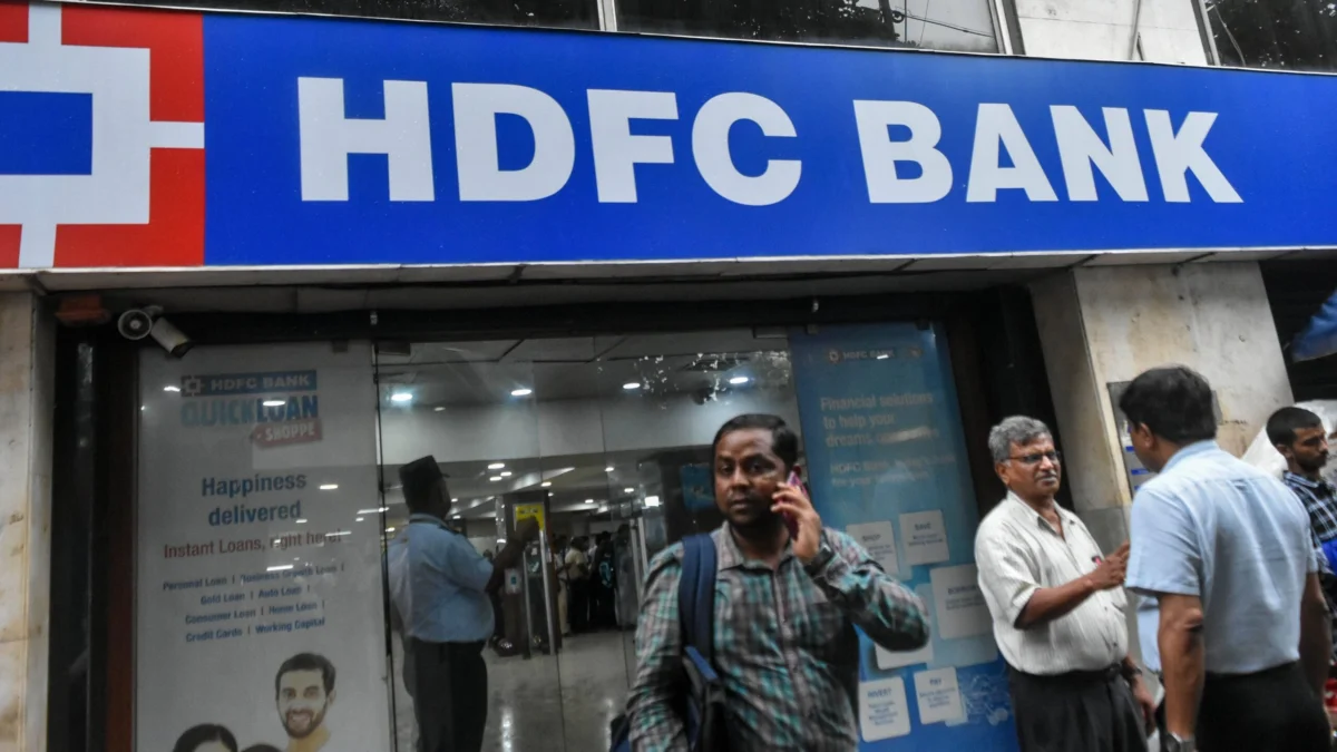 Atanu Chakraborty Resigns as HDFC Bank Chairman Citing Ethical Discrepancies
