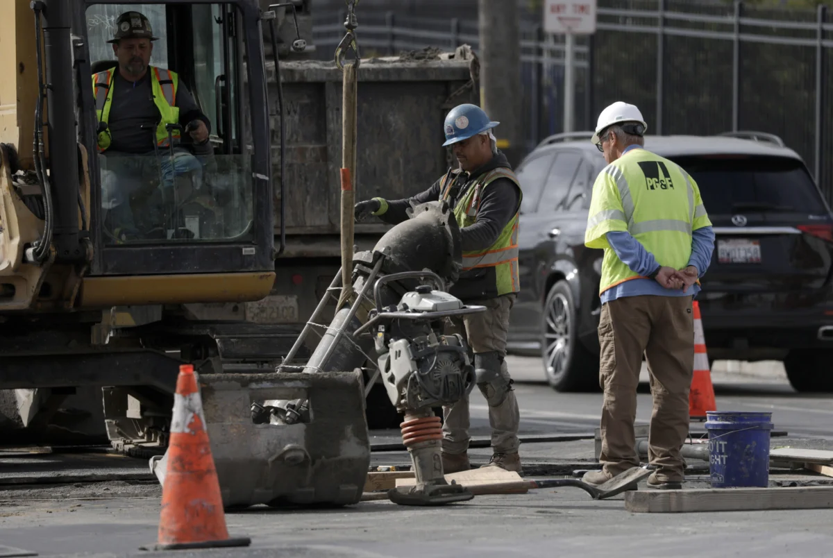 U.S. payrolls unexpectedly fell by 92,000 in February; unemployment rate rises to 4.4%