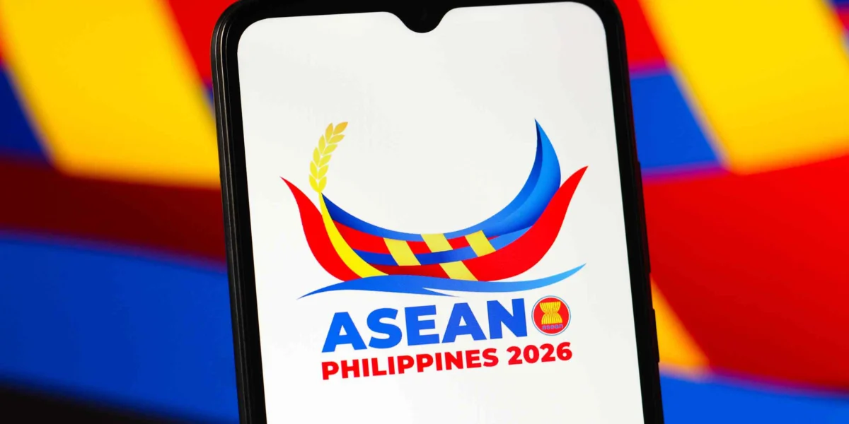 ASEAN Foreign Ministers Convene in Manila Amidst Regional Tensions and Economic Headwinds