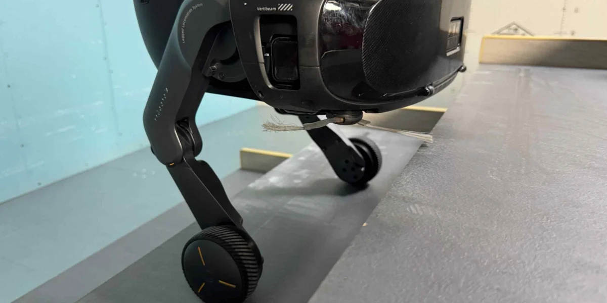 Chinese Manufacturers Ascend to Global Dominance in Household Cleaning Robots, Innovating Beyond Price Wars