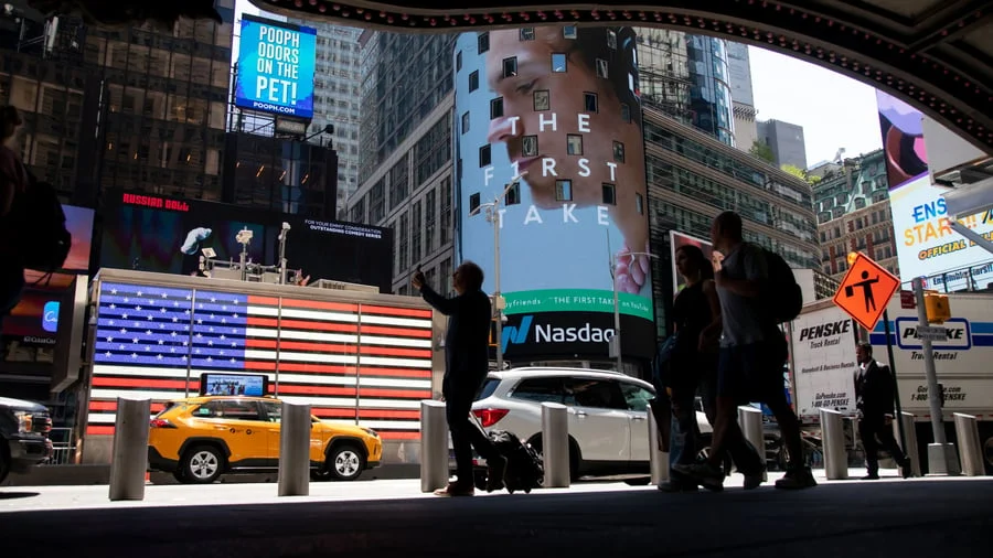 Tech Hedge Fund Faces Steep Losses Amidst AI Stock Volatility