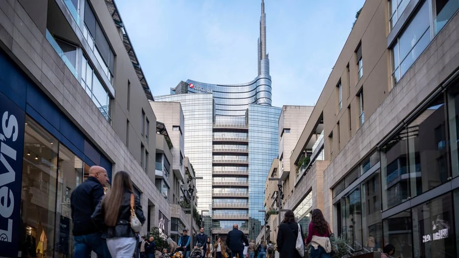 UniCredit Outlines Significant Financial Synergies and Strategic Value in Commerzbank Acquisition