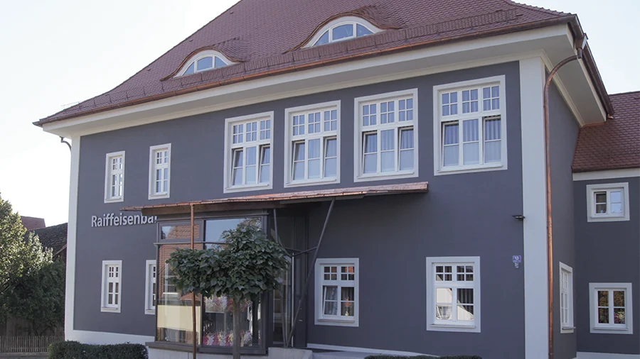 Court Upholds BaFin Warnings Against Former Raiffeisenbank Plankstetten Executives Amidst Escalating Regulatory Scrutiny