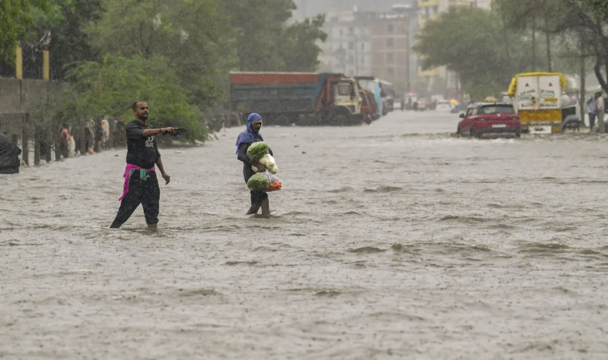 India Grapples with Soaring Inflation as Geopolitical Tensions and Erratic Monsoon Fuel Price Pressures