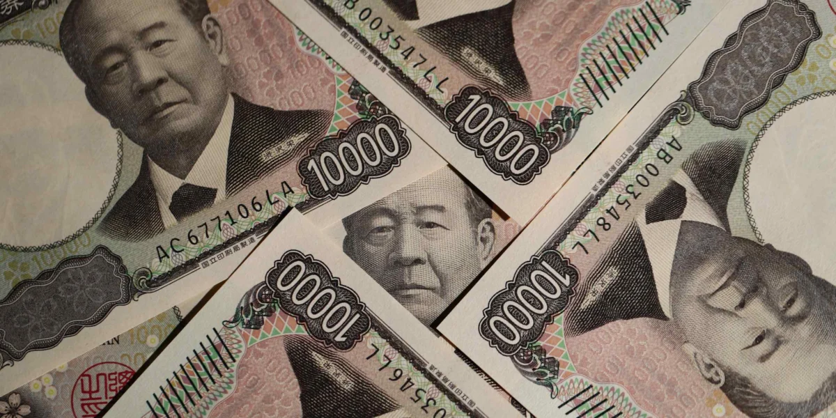 Japan and the U.S. Conduct Coordinated Intervention to Shore Up the Yen, Marking First Joint Action Since 2011