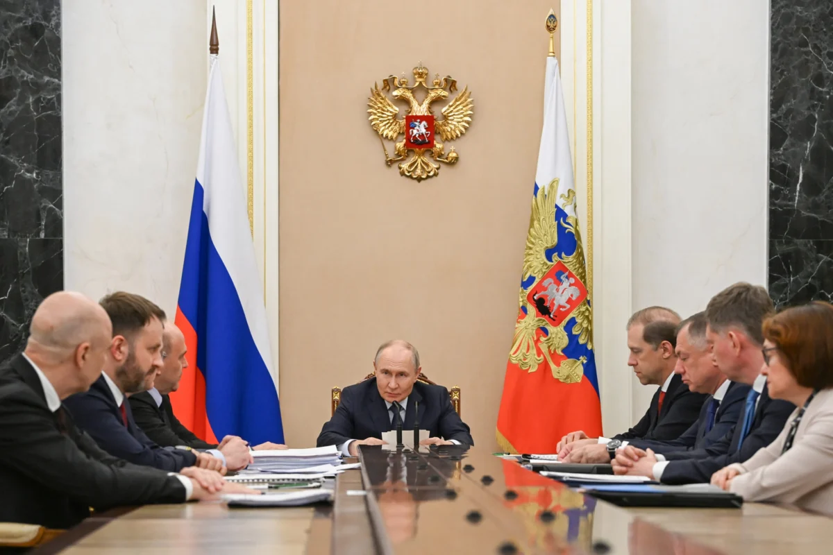Kremlin Dismisses Top Economist Amid Stark Warnings of Protracted War’s Economic Ruin and Looming Social Crisis