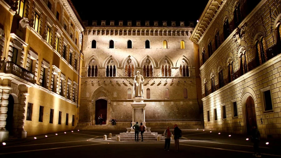 Monte dei Paschi Launches Ambitious Defense Against Intesa Sanpaolo with Dual Acquisitions Valued at €34 Billion