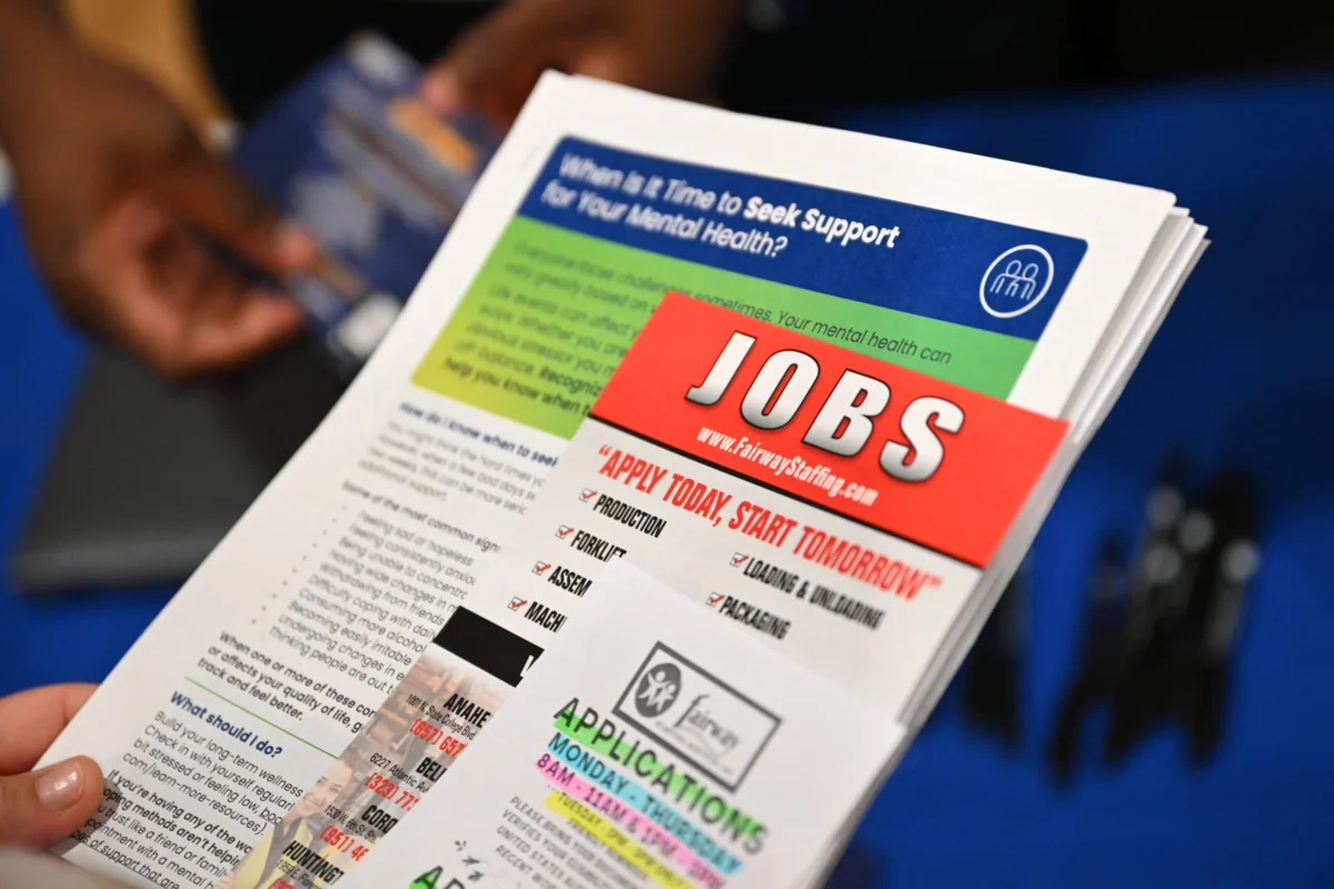 Private Sector Job Growth Slows Significantly in July, Raising Economic Concerns Amidst Persistent Inflation Battle