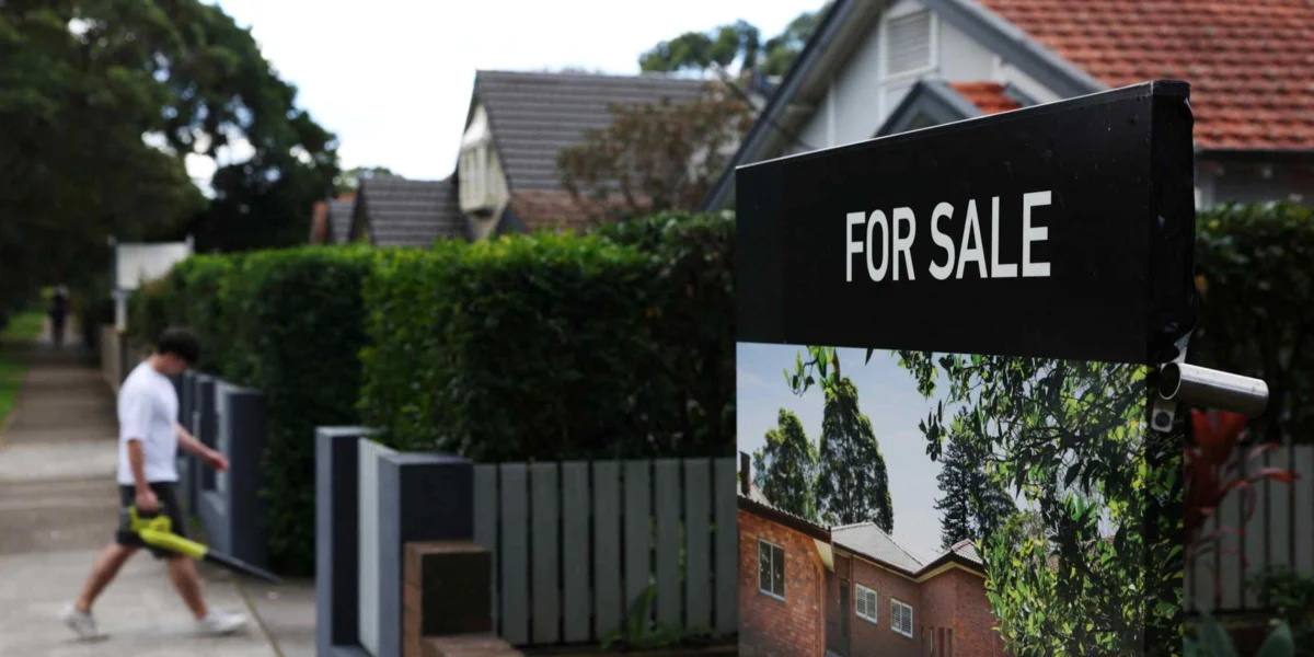 Australian Home Prices Plummet Amidst Interest Rate Hikes and Tax Reforms, Threatening Housing Supply Goals