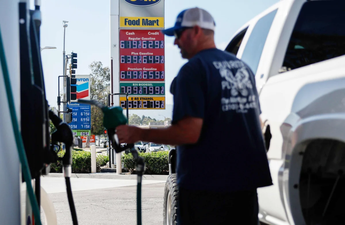 Inflation Fears Mount as Consumer Expectations Surge to Multi-Year Highs, Challenging Fed’s Patience