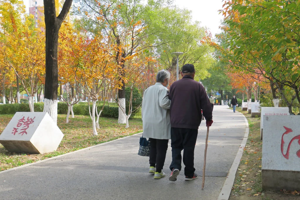 Moody’s Warns: Global Aging Demographics Pose Significant Economic Drag, AI Alone Cannot Offset Mounting Fiscal Strain