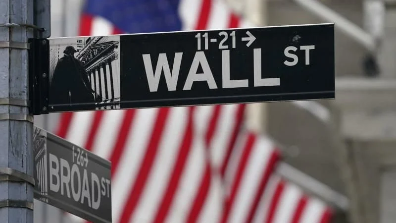 US Stocks Rebound on Hopes of Strong Earnings and Easing Oil Prices, Tech Sector Volatility Takes a Backseat